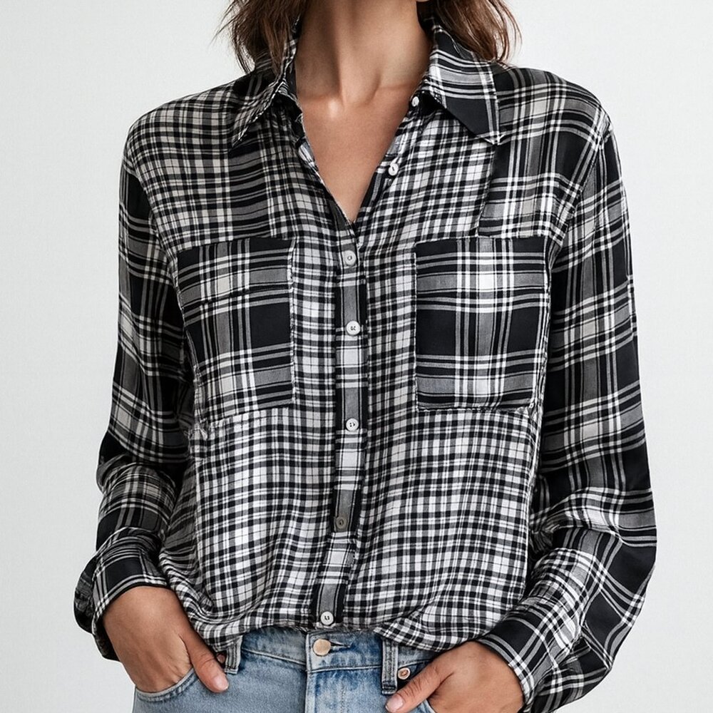 EQUIPMENT‎ Femme Highway Plaid Silk Button-Up Small